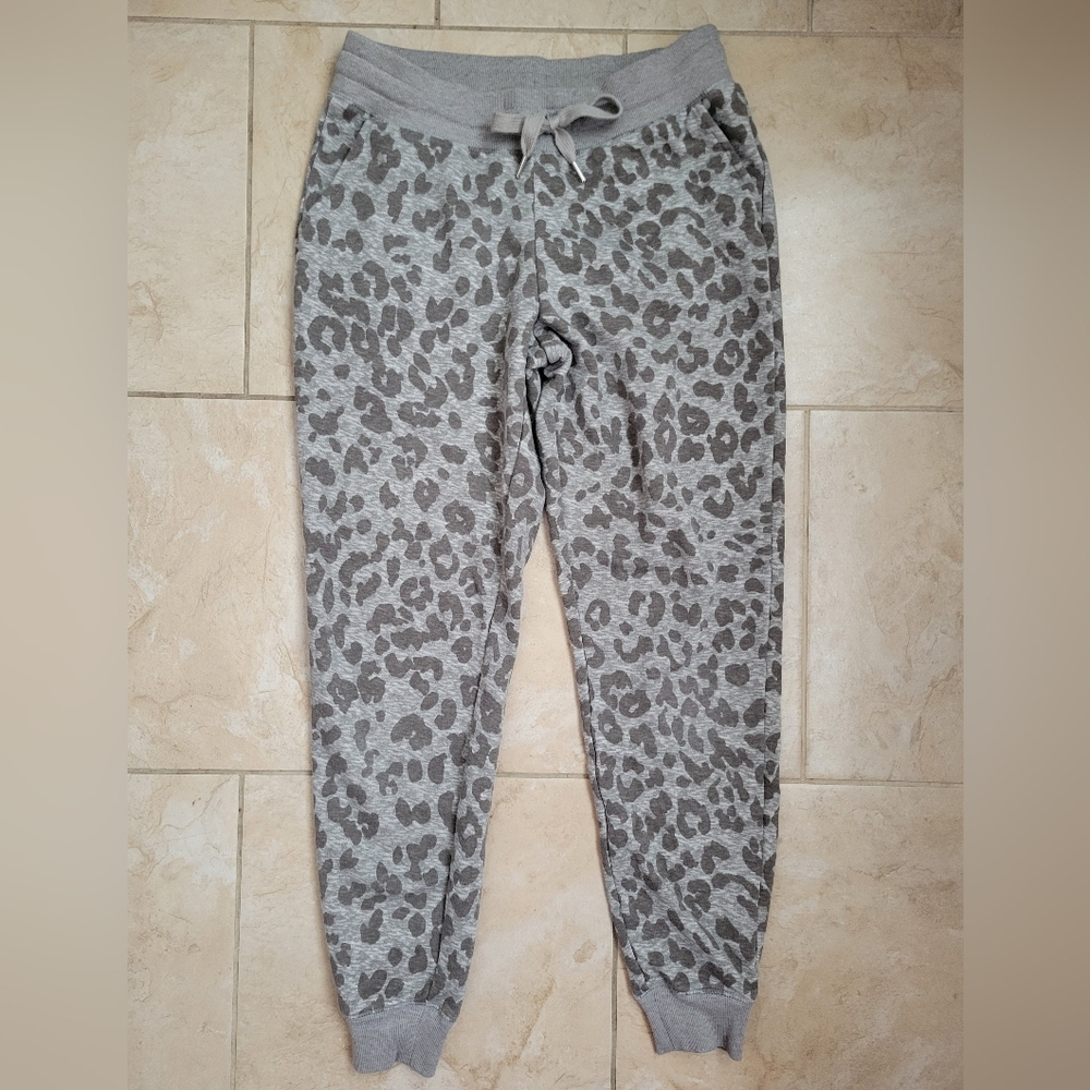 Old Navy Leopard Print Joggers-XS